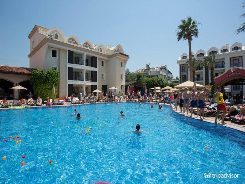 Club Anastasia - Family Hotel Μαρμαρίς Εξωτερικό φωτογραφία