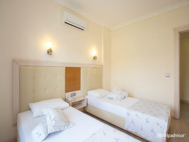 Club Anastasia - Family Hotel Μαρμαρίς Εξωτερικό φωτογραφία